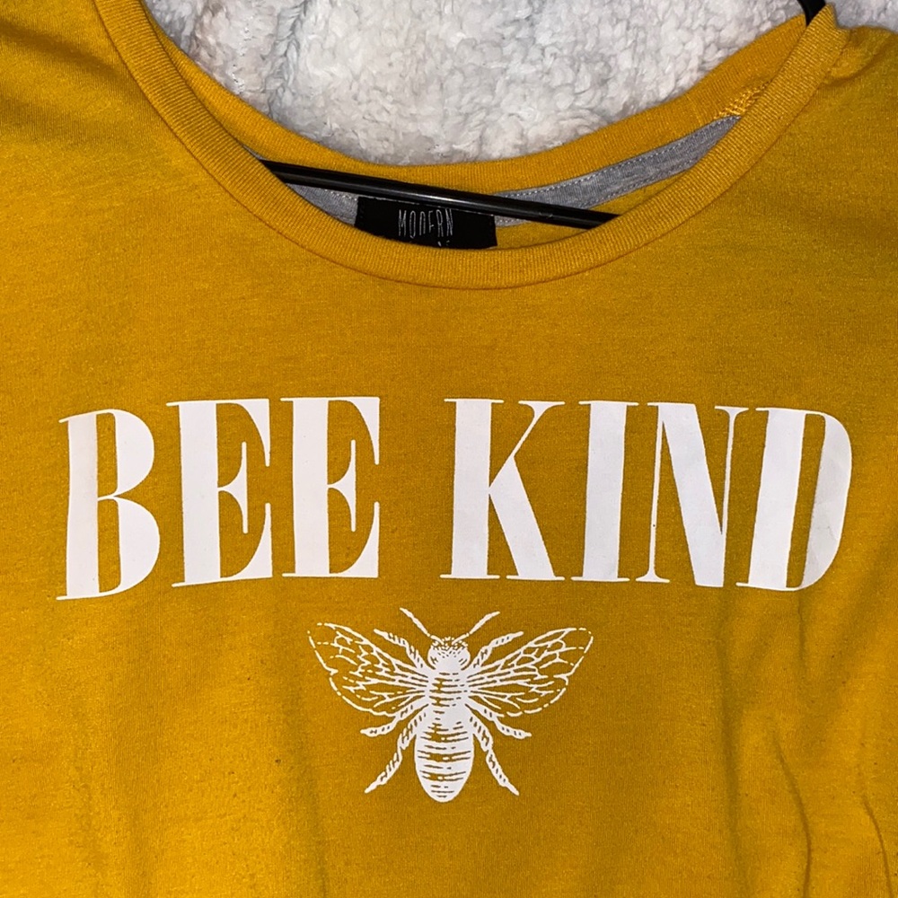 Yellow T shirt